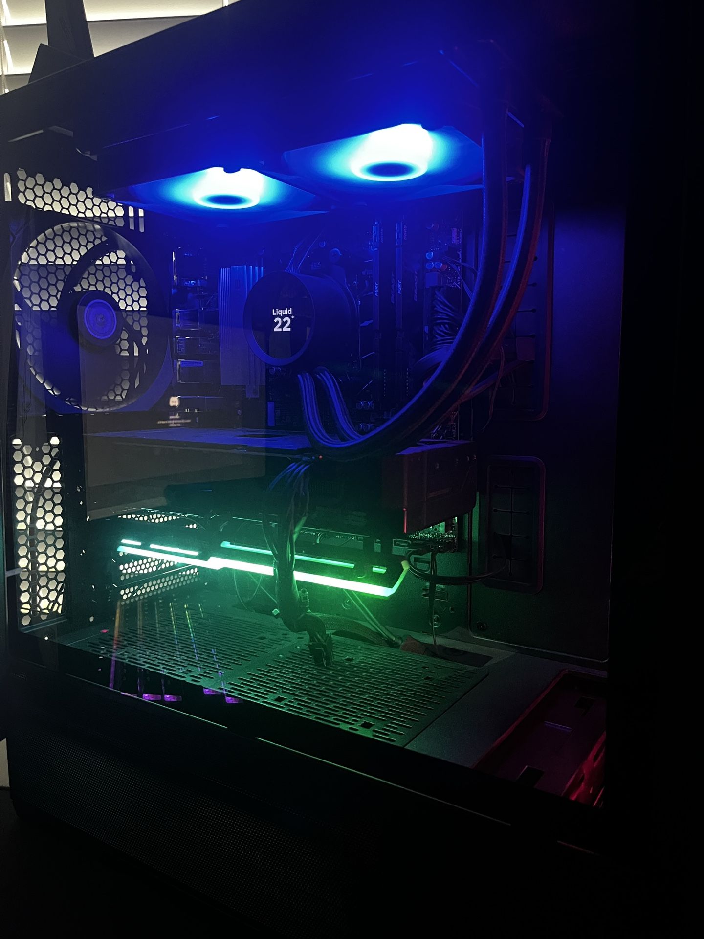 Gaming PC *Ryzen 7 7700x *4070 ASUS GPU *DDR5