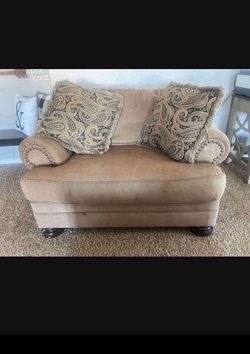 Loveseat $100
