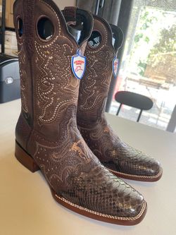 Size 8.5 Cowboy Boots Python Rodeo Toe Brown Color