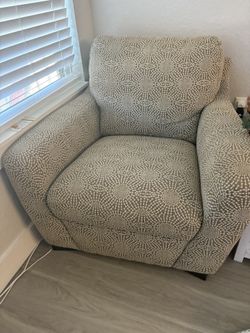 Comfortable Chair / Couch