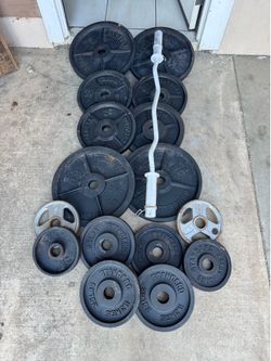 Olympic weights 460lbs total plus curl bar