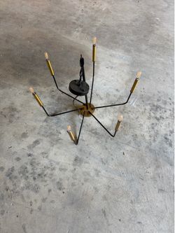 Light fixture chandelier