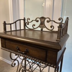 Elegant Wood & Wrought Iron Wine Rack with Drawer