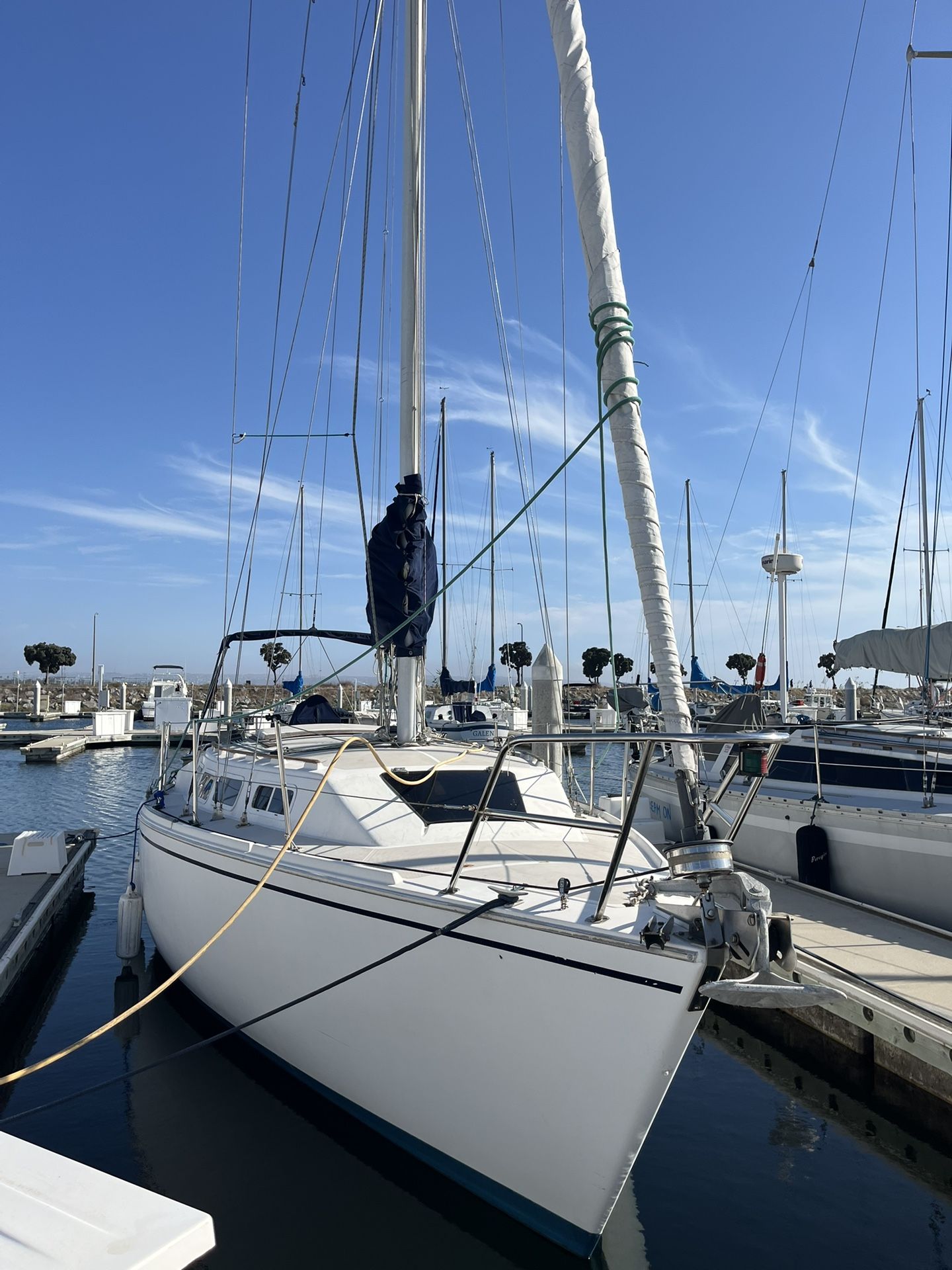 Laguna 30 For Sale