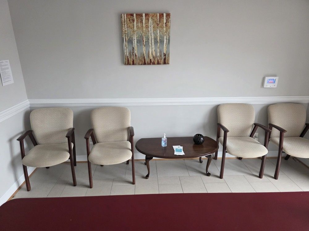 Full Office Clearance Sale – Modern Furniture, Waiting Room, Kids’ Room & More!