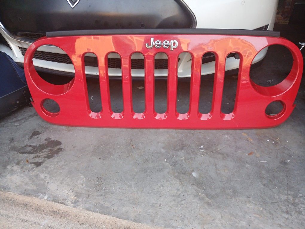 JEEP Wrangler Grill EXCELLENT CONDITION $110 OBO