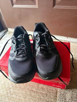 Men New Balance Shoes
