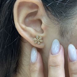Diamond Flower Earrings 