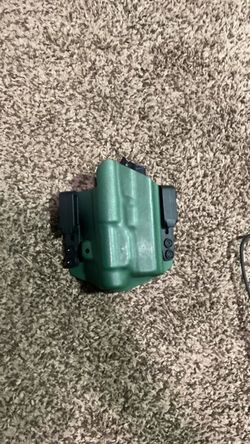 Inside waistband 17/22 with TLR-1