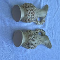 Vintage Redwing  220 Dragon Vase 