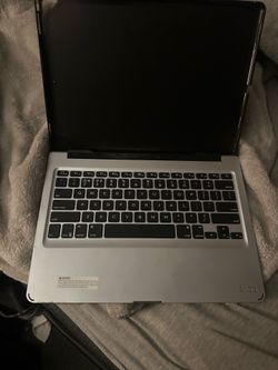 iPad case with keyboard