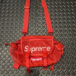 100% Authentic Supreme Waist Bag (FW20) Leopard for Sale in La Habra  Heights, CA - OfferUp