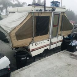 Pop Up Jayco J Trailer  Must Go Immediately