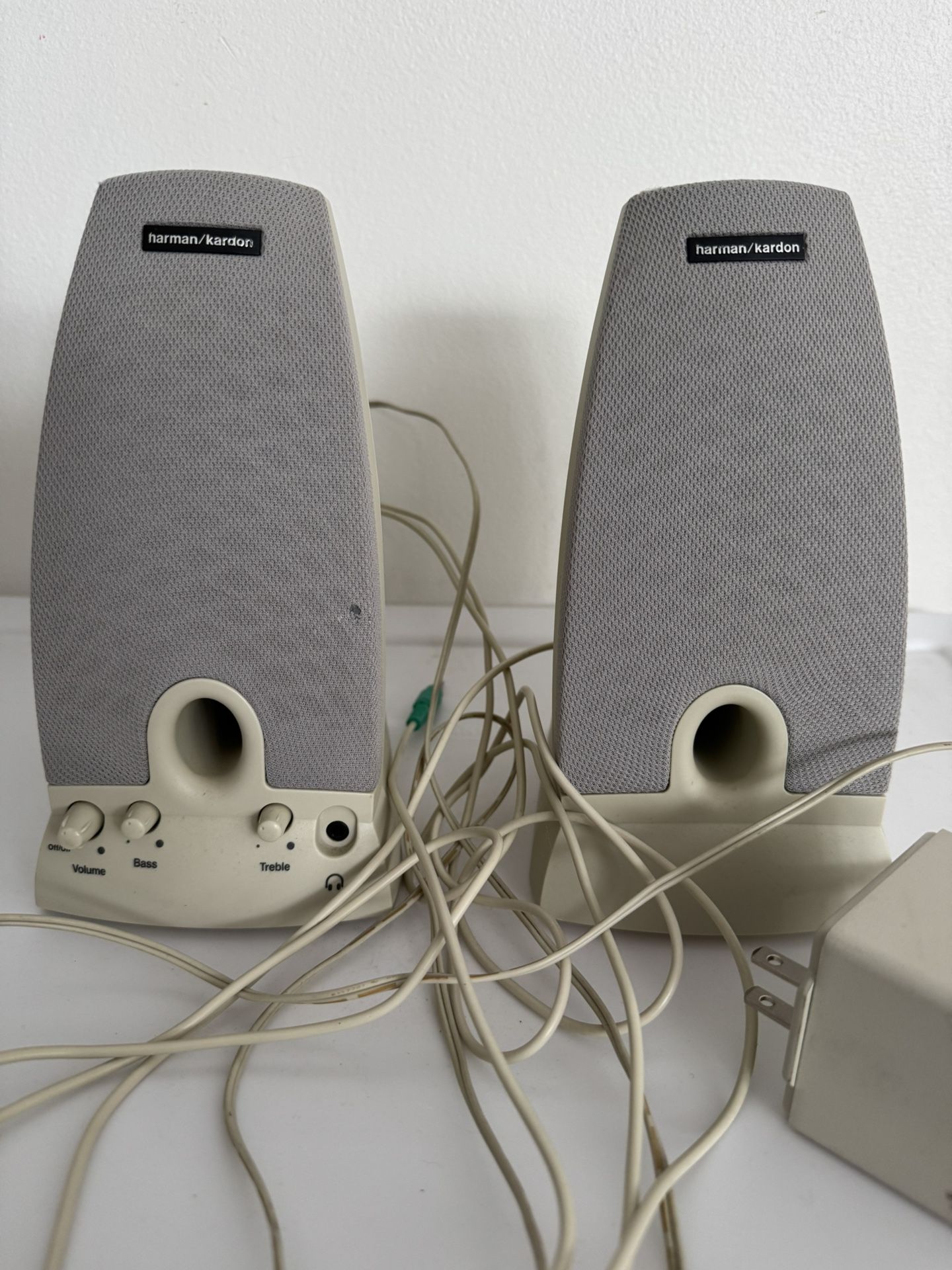 Harmon Kardon HK195 PC Speakers