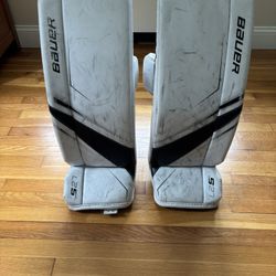 Junior Hockey Goalie Pads 