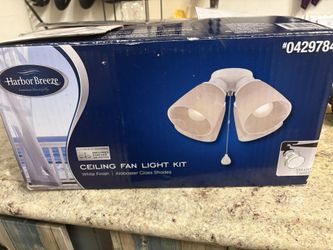 Ceiling fan light kit