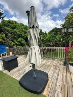 Patio umbrella