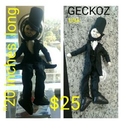 Lincoln plush toy (EI)