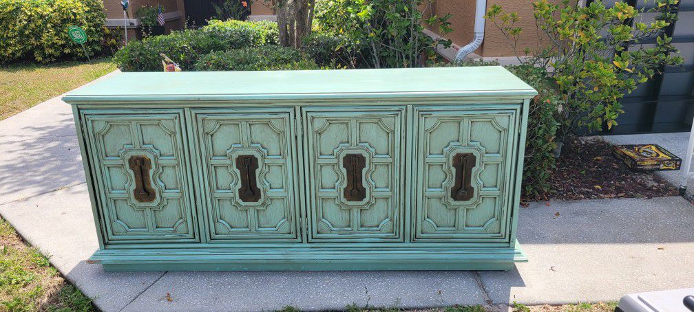 Stanley Solid Wood Dresser Or Buffet