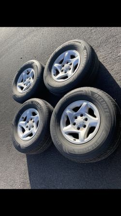 4 - 265/70r16 6x5.5 6x139.7 Tacoma Tundra 4Runner Yukon Tahoe Wheels Rims Tires!!