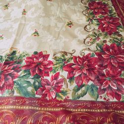 Beautiful Oblong Tablecloth 