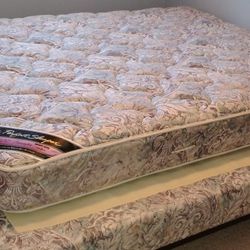 Serta Queen Mattress Set
