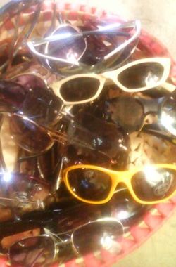 Sunglass 100 UV Protector