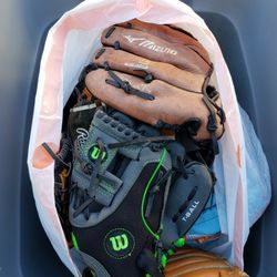 Baseball Gloves Total Of 32 (Kid Small Sizes) 8-10.5