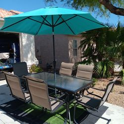 Patio Set Table And 6 Chairs With New Umbrela 