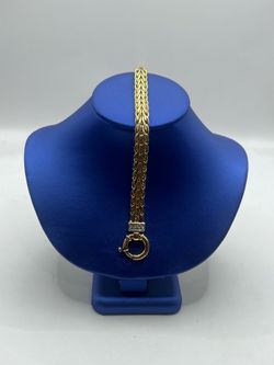 14 Karat Yellow Gold  Ladies Bracelet