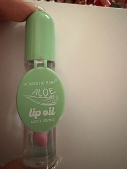 Lip oil