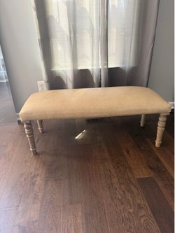 Modern Upholstered Faux Leather Bench | Tan/Cream | Solid Wood Legs