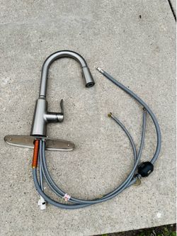 Moen - Faucet - Single Hand - Kitchen