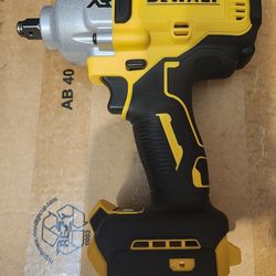 20v DeWalt impact wrench 1/2in tool only