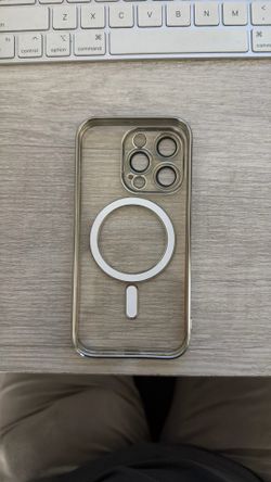 iPhone 14 Pro case