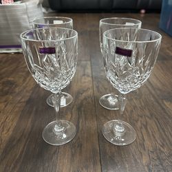 Marquis by Waterford Markham Crystal Wine Glasses Set of 4, Etched Diamond