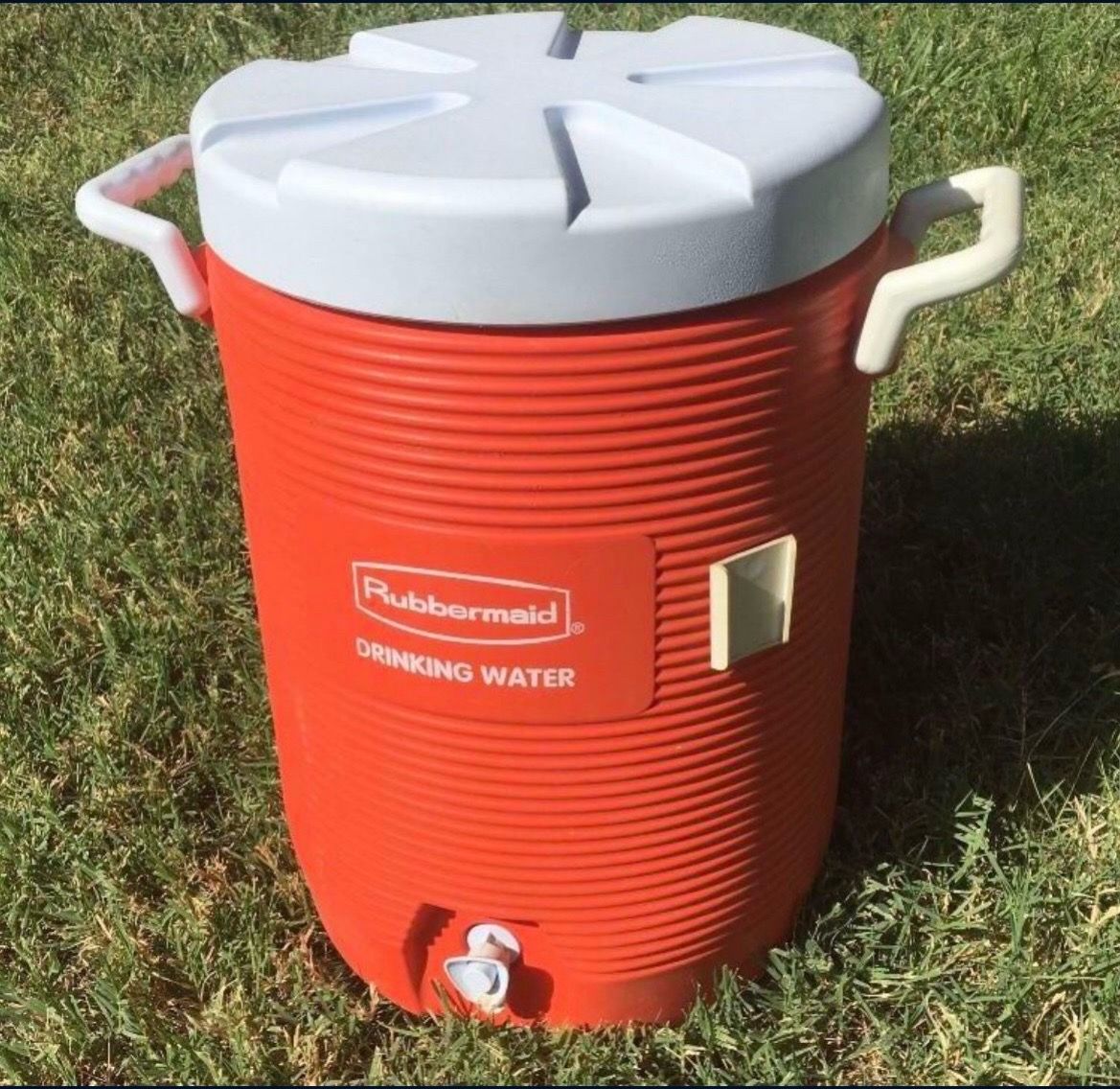 Cooler - Insulated 5-Gallon Beverage Container by Rubbermaid. Used for Water Only. In Very Good Condition !! ONLY: $60.