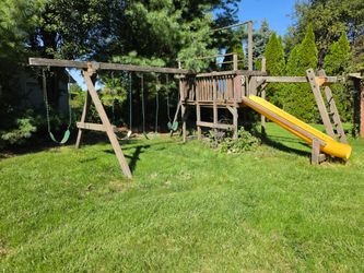 Old Rainbow playset