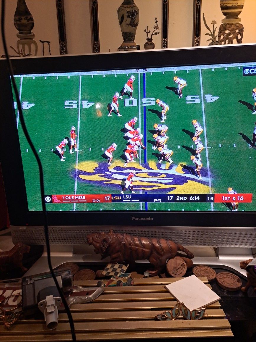 1080p HD Panasonic Plasma