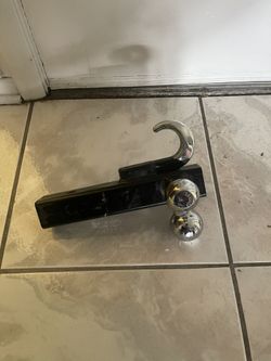 Tri Ball Tow Attachment With Hook
