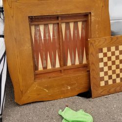 LARGE WOOD CHESS AND BACKGAMMON TABLE 