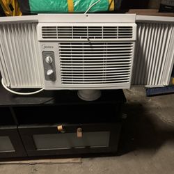 Midea 5000 Btu Window Air Conditioner 
