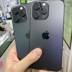 Unlocked iPhone 16 Pro Max 256GB