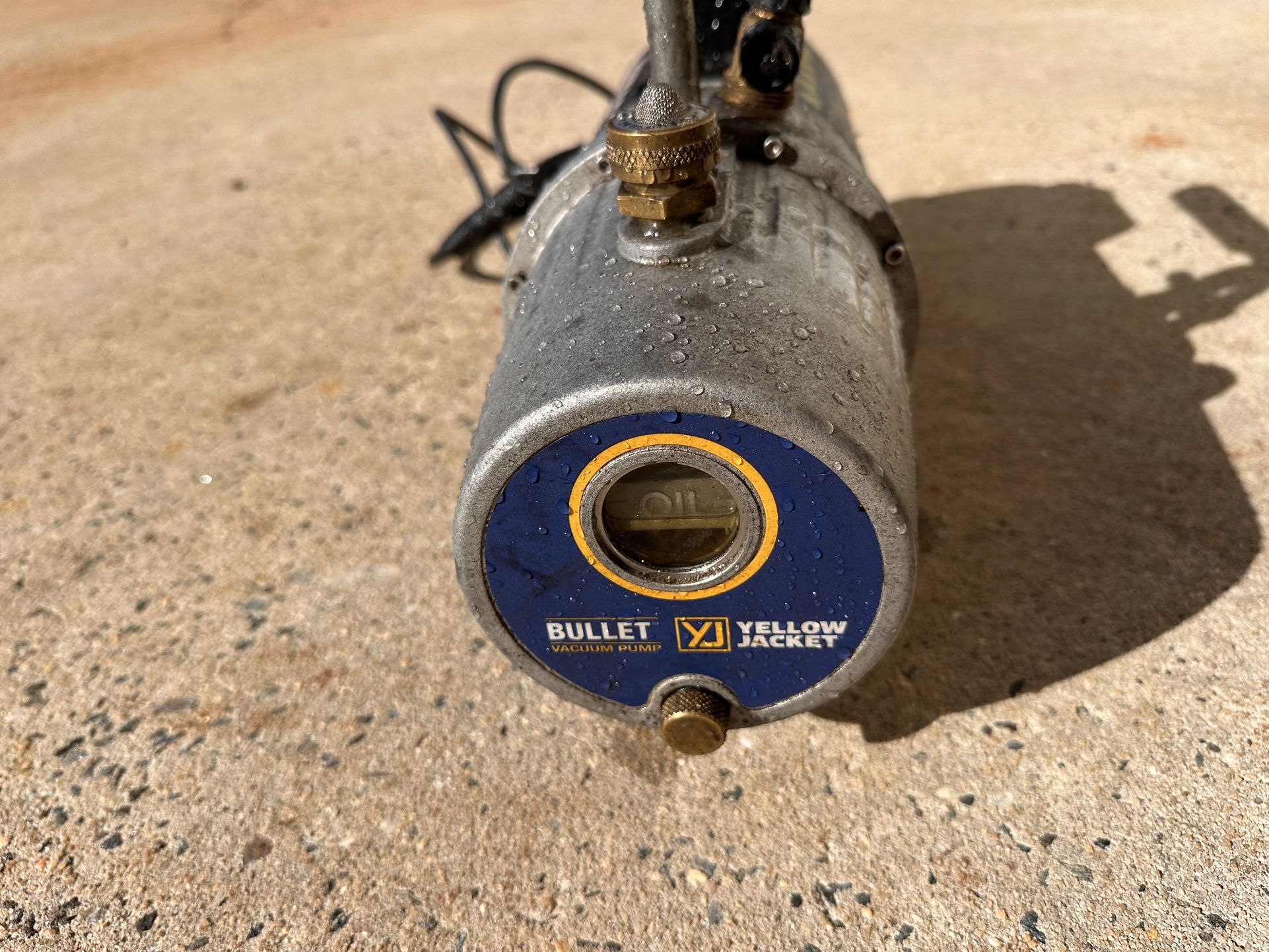 Bullet HVAC Vac Pump