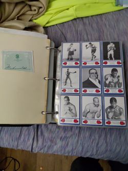 Boxing cards autographs,posters