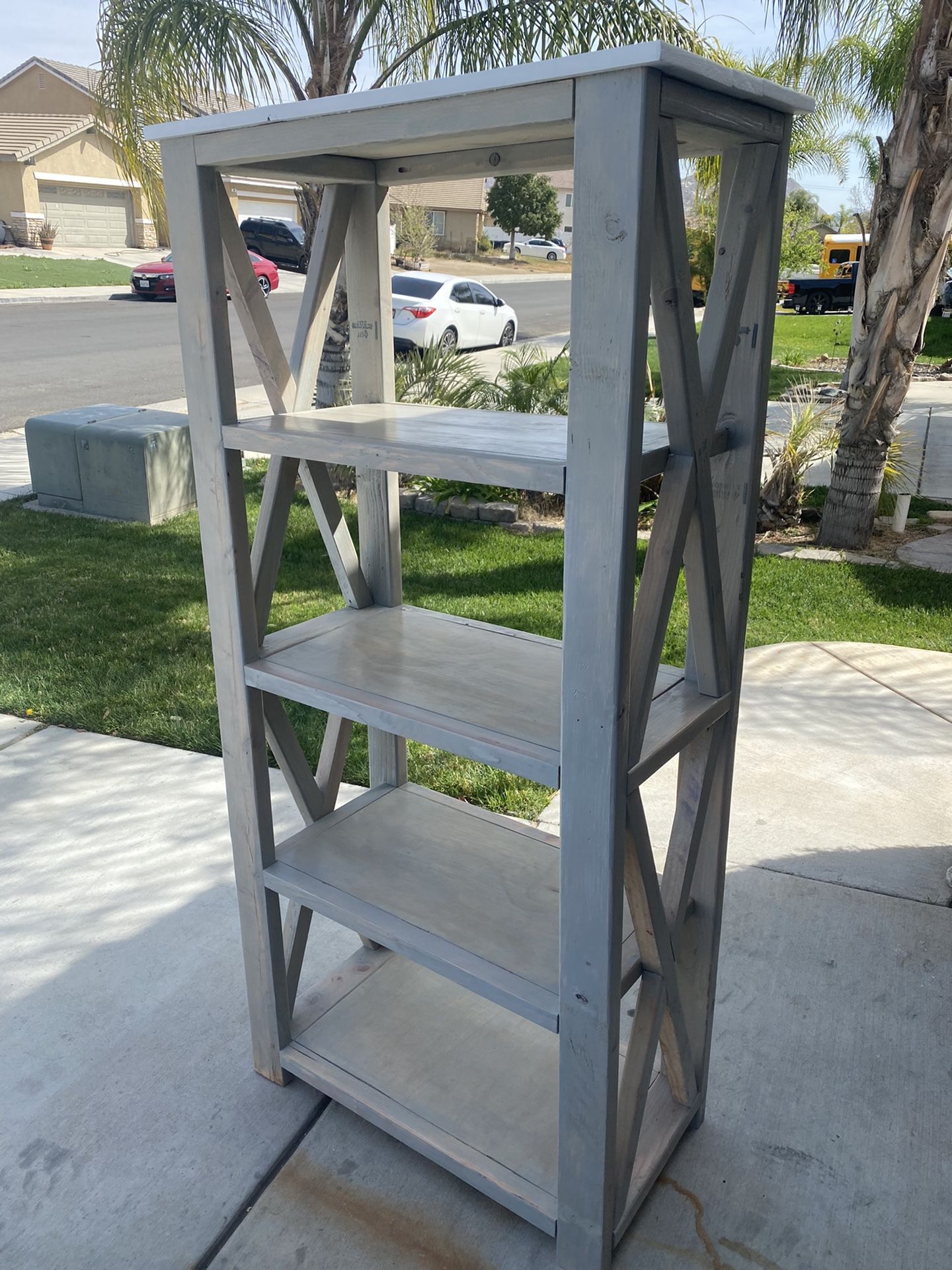 Farmhouse Beautiful Book Shelf 