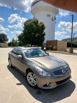 2010 Infiniti G37
