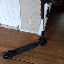 Electrical Scooter 🛴 For $100