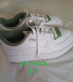 Puma Women's Sneakers Size 8.5