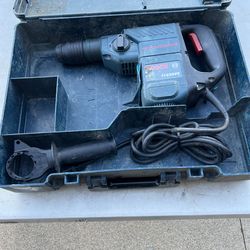 Bosch rotary hammer drill